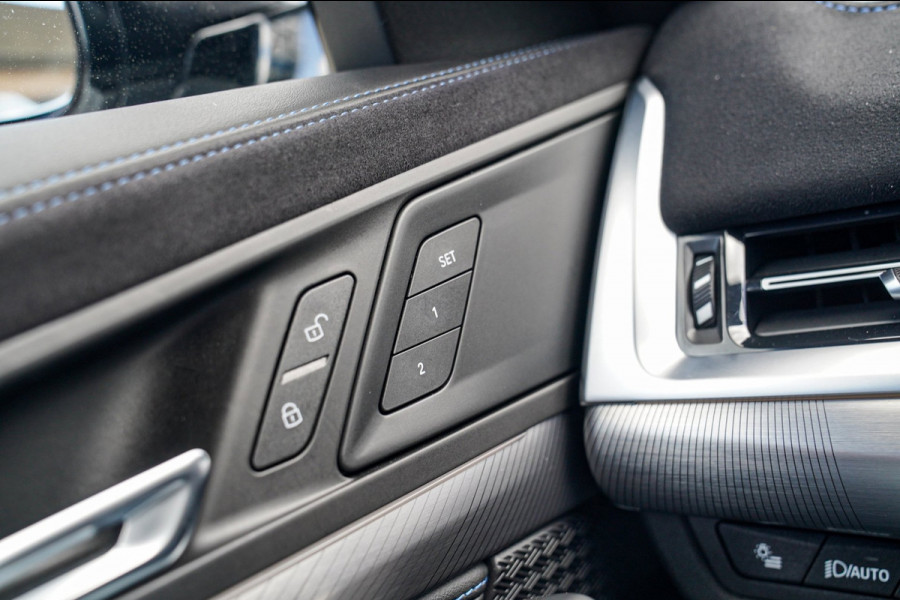BMW X2 SDrive20i |M-pakket | BMW LED | Elektrische verstelbare stoelen | Camera | Elektrische trekhaak | M Pakket