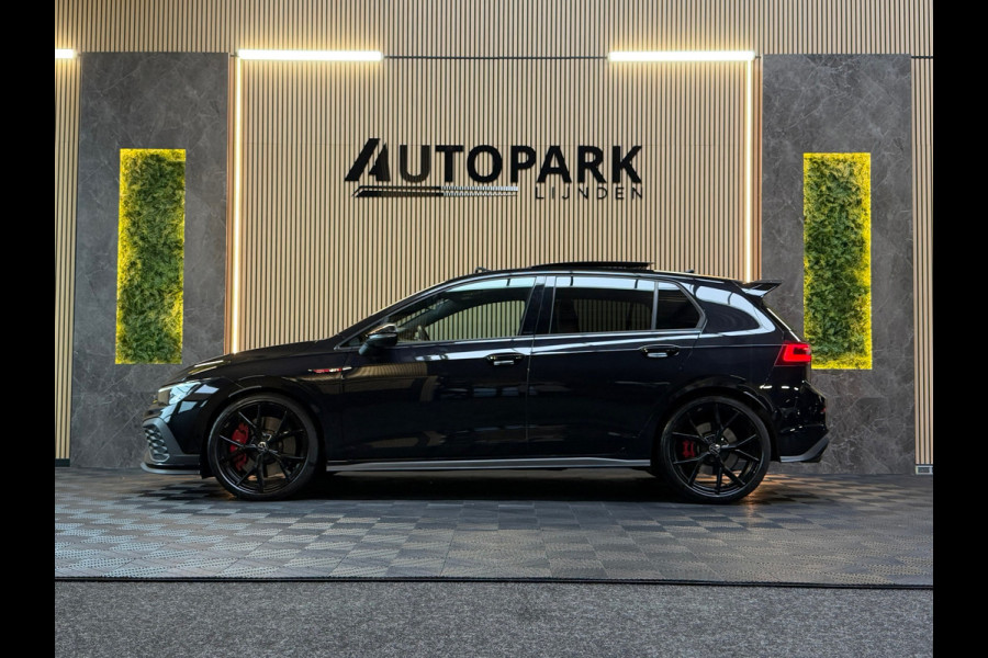 Volkswagen Golf 2.0 TSI GTI CLUBSPORT|PANO|IQLIGHTS|VIRTUAL|SFEERVERLICHTING|2023|300PK|BLACK ON BLACK|