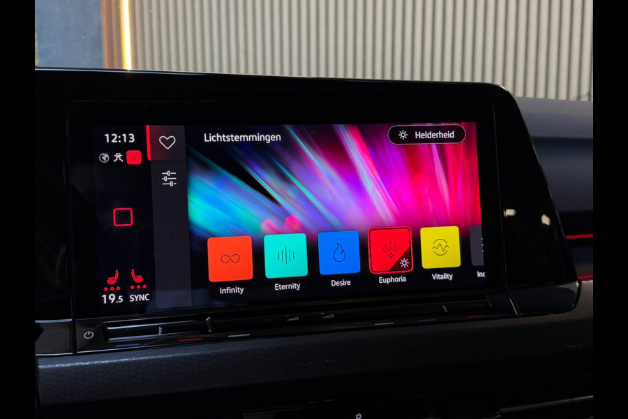 Volkswagen Golf 2.0 TSI GTI CLUBSPORT|PANO|IQLIGHTS|VIRTUAL|SFEERVERLICHTING|2023|300PK|BLACK ON BLACK|