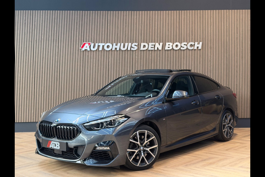 BMW 2 Serie Gran Coupé 220i M Sport - Pano - Kuipstoelen