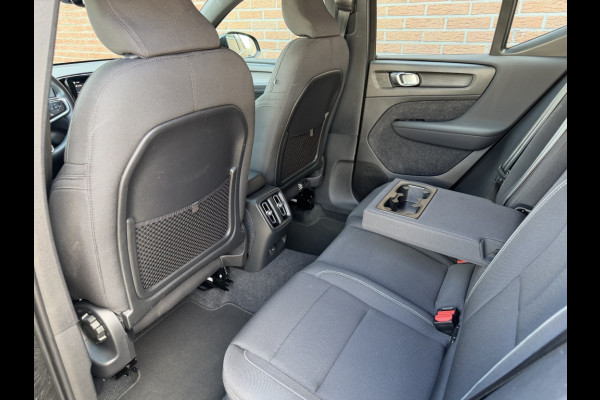 Volvo XC40 Recharge Core WEGKL.TREKHAAK/CAMERA/WINTERPACK etc.