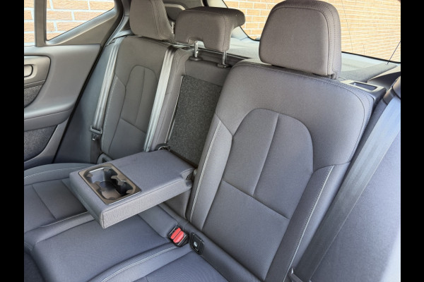 Volvo XC40 Recharge Core WEGKL.TREKHAAK/CAMERA/WINTERPACK etc.