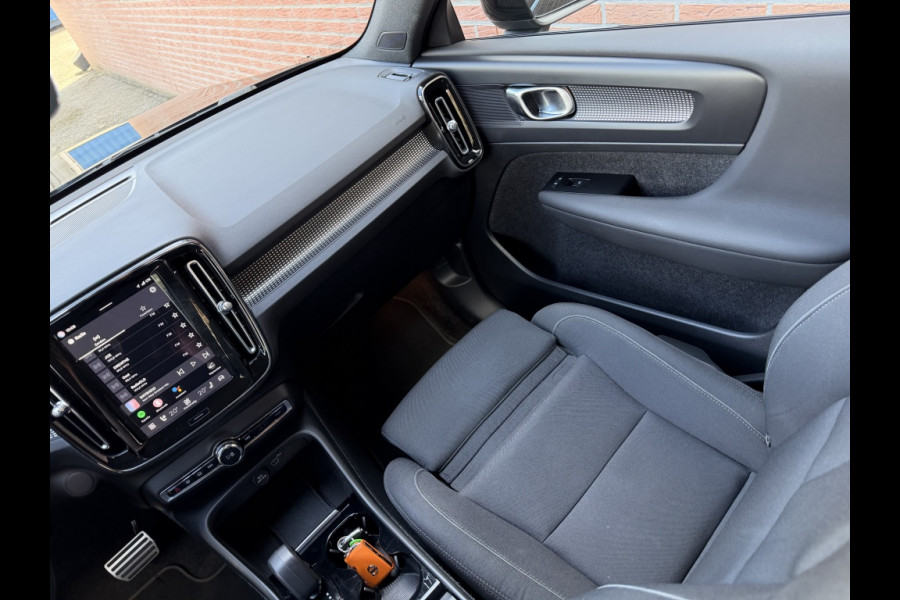 Volvo XC40 Recharge Core WEGKL.TREKHAAK/CAMERA/WINTERPACK etc.