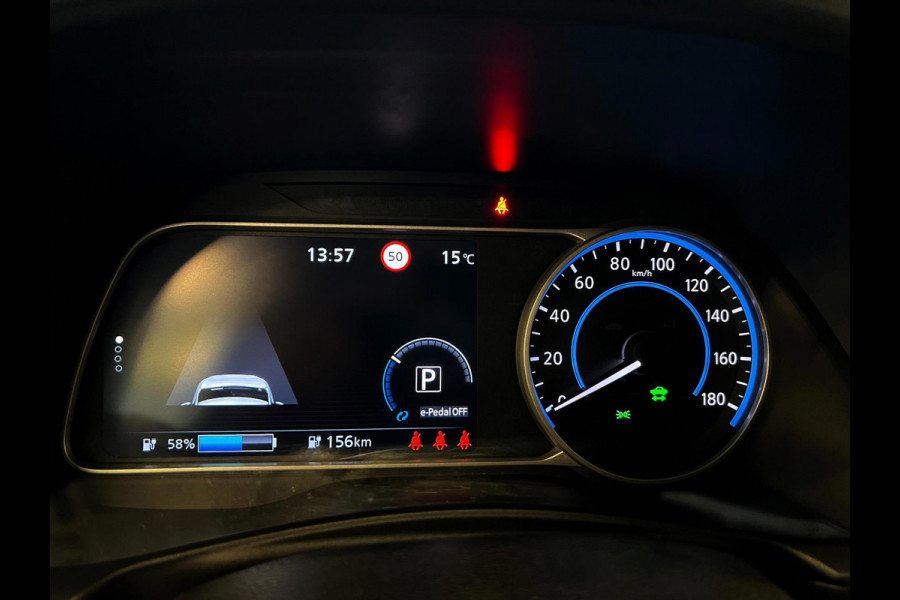 Nissan Leaf 2.ZERO EDITION 40 kWh Carplay_3d Cam_Stuur en stoel verw