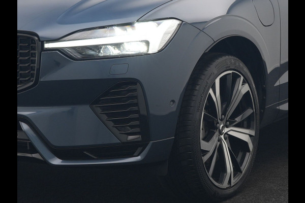 Volvo XC60 T6 AWD Plus Dark PHEV 350pk Dealer O.H. | Trekhaak Af Fabriek | Panodak | 360 Camera | Adaptive Cruise | Lederen Sportstoelen Memory & Verwarmd | 21'' L.M. | Keyless | Google Assistant | Apple Carplay | Stuur Verwarmd | DAB | Plug In Hybrid |
