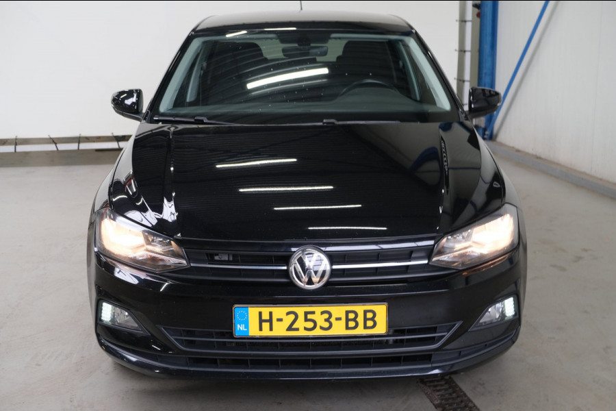 Volkswagen Polo 1.0 TSI Comfortline - N.A.P. Airco, Cruise, Camera, Carplay, Navi.