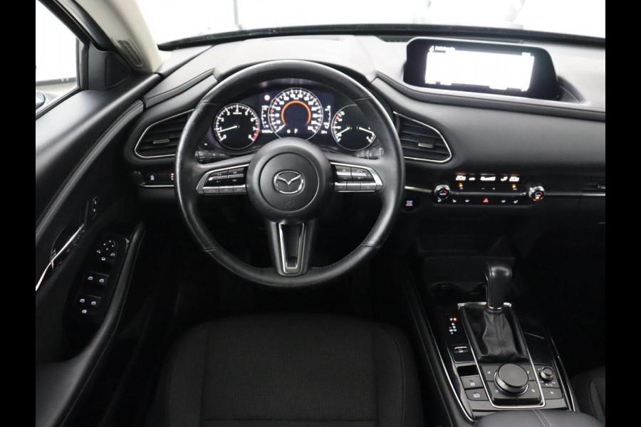 Mazda CX-30 2.0 e-SkyActiv-X M Hybrid Comfort | Stoelverwarming | Head-Up | Camera | Carplay | Adaptive cruise | Navigatie | Stuurverwarming | 18'' | Keyless | Full LED | Climate control