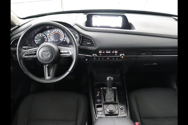 Mazda CX-30 2.0 e-SkyActiv-X M Hybrid Comfort | Stoelverwarming | Head-Up | Camera | Carplay | Adaptive cruise | Navigatie | Stuurverwarming | 18'' | Keyless | Full LED | Climate control