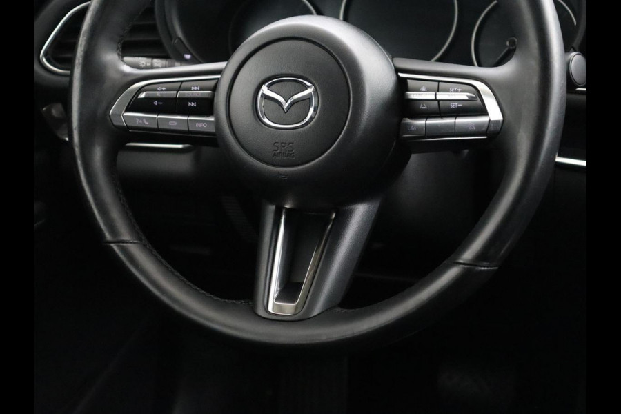 Mazda CX-30 2.0 e-SkyActiv-X M Hybrid Comfort | Stoelverwarming | Head-Up | Camera | Carplay | Adaptive cruise | Navigatie | Stuurverwarming | 18'' | Keyless | Full LED | Climate control