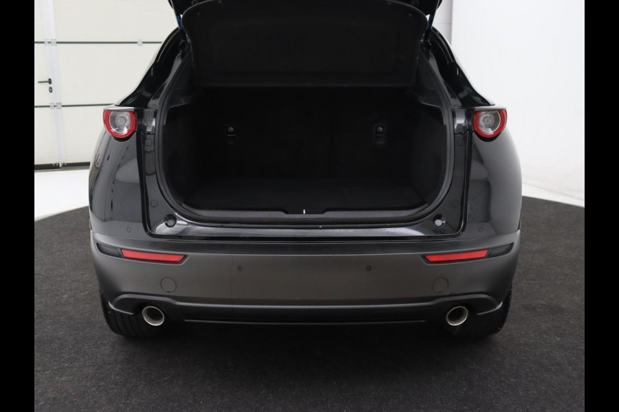 Mazda CX-30 2.0 e-SkyActiv-X M Hybrid Comfort | Stoelverwarming | Head-Up | Camera | Carplay | Adaptive cruise | Navigatie | Stuurverwarming | 18'' | Keyless | Full LED | Climate control