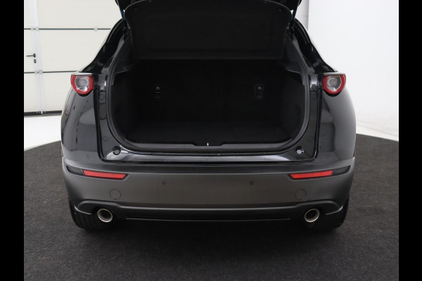 Mazda CX-30 2.0 e-SkyActiv-X M Hybrid Comfort | Stoelverwarming | Head-Up | Camera | Carplay | Adaptive cruise | Navigatie | Stuurverwarming | 18'' | Keyless | Full LED | Climate control