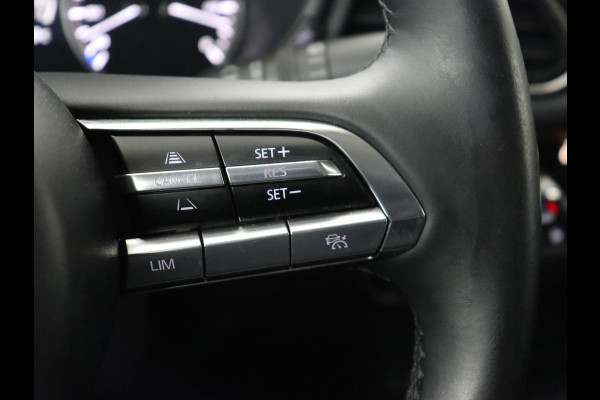 Mazda CX-30 2.0 e-SkyActiv-X M Hybrid Comfort | Stoelverwarming | Head-Up | Camera | Carplay | Adaptive cruise | Navigatie | Stuurverwarming | 18'' | Keyless | Full LED | Climate control
