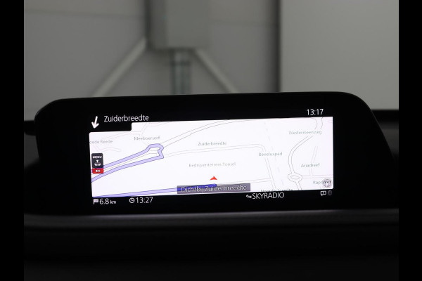 Mazda CX-30 2.0 e-SkyActiv-X M Hybrid Comfort | Stoelverwarming | Head-Up | Camera | Carplay | Adaptive cruise | Navigatie | Stuurverwarming | 18'' | Keyless | Full LED | Climate control