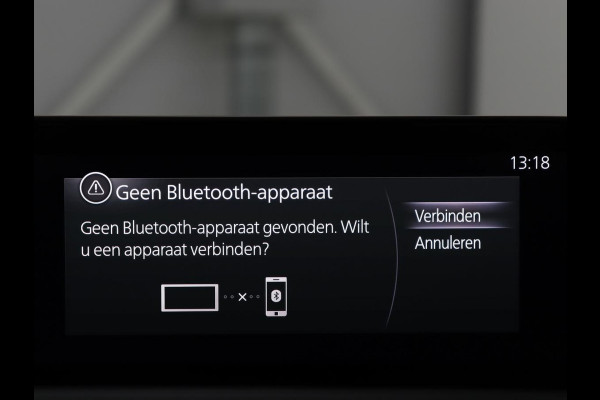 Mazda CX-30 2.0 e-SkyActiv-X M Hybrid Comfort | Stoelverwarming | Head-Up | Camera | Carplay | Adaptive cruise | Navigatie | Stuurverwarming | 18'' | Keyless | Full LED | Climate control