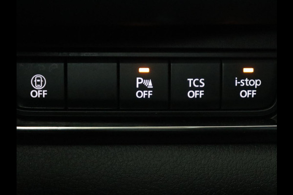 Mazda CX-30 2.0 e-SkyActiv-X M Hybrid Comfort | Stoelverwarming | Head-Up | Camera | Carplay | Adaptive cruise | Navigatie | Stuurverwarming | 18'' | Keyless | Full LED | Climate control