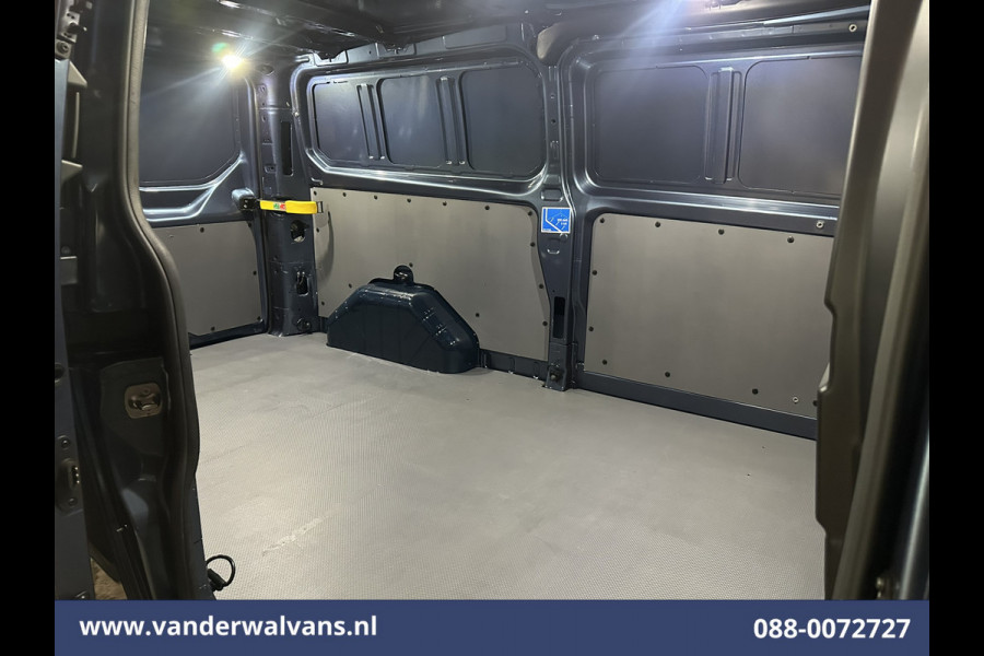 Ford Transit Custom 2.0 TDCI 131pk L2H1 Euro6 Airco | Camera | LED | Cruisecontrol | Verwarmde voorruit Parkeersensoren, Bijrijdersbank, 2800kg trekvermogen