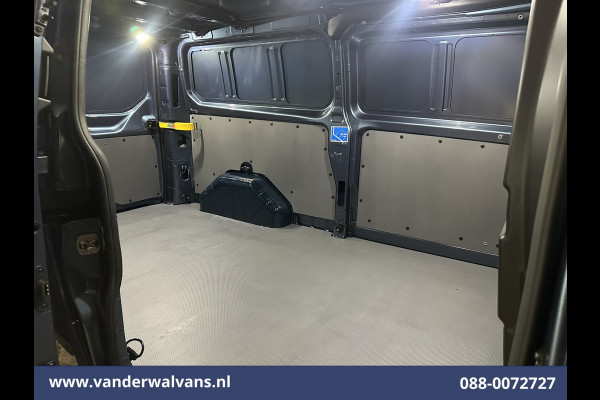 Ford Transit Custom 2.0 TDCI 131pk L2H1 Euro6 Airco | Camera | LED | Cruisecontrol | Verwarmde voorruit Parkeersensoren, Bijrijdersbank, 2800kg trekvermogen