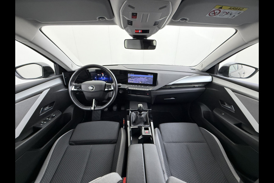 Opel Astra 1.2T 131PK AGR-Comfort Stoel Adap.Cruise Navi Ecc 360°Camera Stoel+Stuurverwarming Apple Carplay/Android Auto Pdc Business Editi Keyless Lmv Led Privacy Glas Isofix Regen-Lichtsensor Origineel Nederlandse Auto