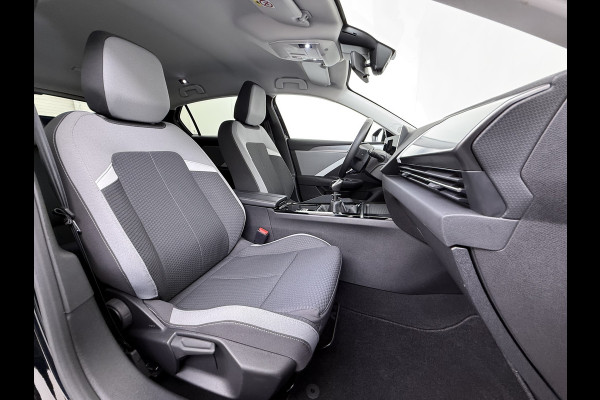 Opel Astra 1.2T 131PK AGR-Comfort Stoel Adap.Cruise Navi Ecc 360°Camera Stoel+Stuurverwarming Apple Carplay/Android Auto Pdc Business Editi Keyless Lmv Led Privacy Glas Isofix Regen-Lichtsensor Origineel Nederlandse Auto