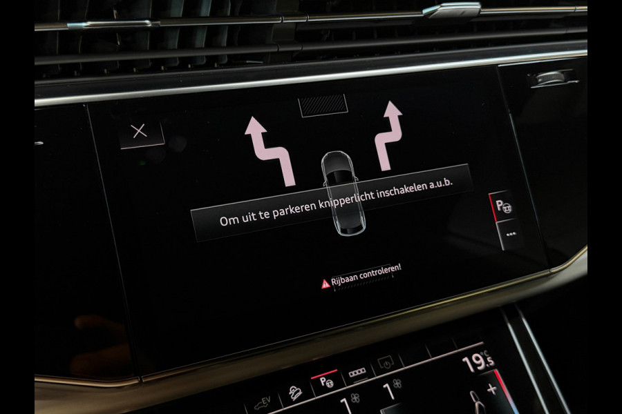 Audi Q8 55 TFSI e quattro 3X S-LINE |PANO|B&O|SOFTCLOSE|MATRIX|360 CAM|KEYLESS|LUCHTVERING|SFEERVERLICHTING|DEALER ONDERHOUDEN|VOL