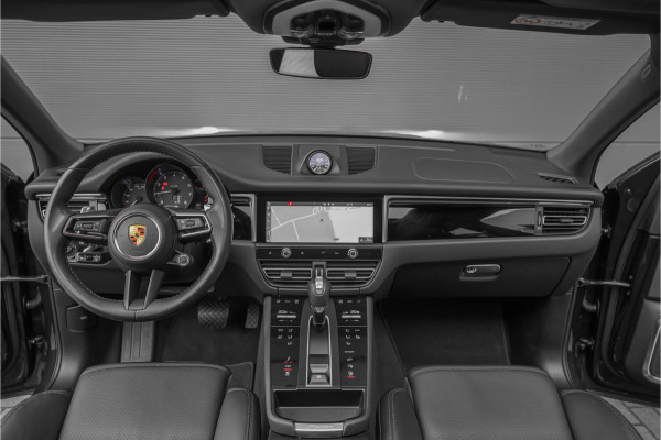 Porsche Macan 2.0 T Luchtv Burmester Sport Chrono ACC Stuurverw 21"
