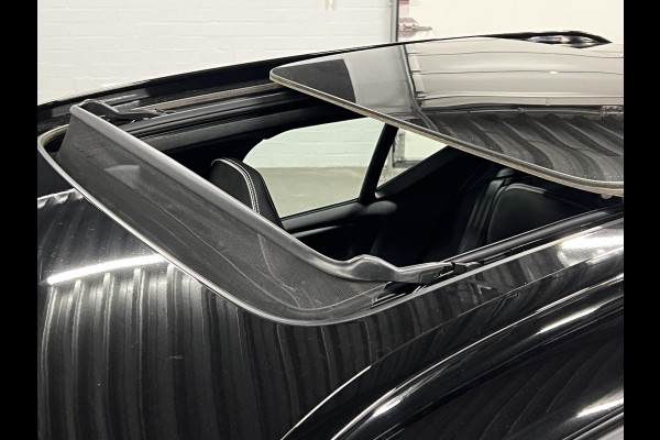 Volvo XC40 Ultimate Open dak | Adapt. cruise | 360 camera | Stuur-/stoelverwarming | Harman/Kardon | Memory | Carplay