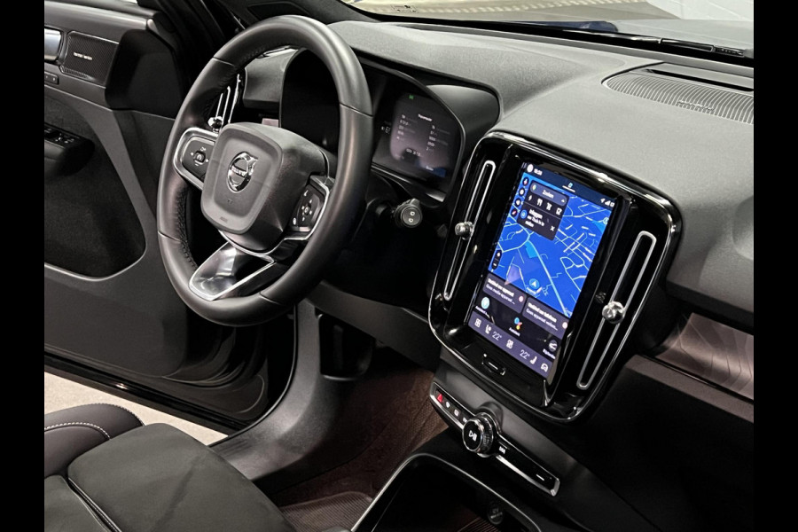 Volvo XC40 Ultimate Open dak | Adapt. cruise | 360 camera | Stuur-/stoelverwarming | Harman/Kardon | Memory | Carplay