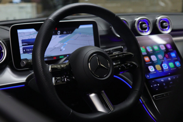 Mercedes-Benz C-Klasse 300 E AMG Line NAP/PANO/HUD/CARPLAY/SFEERVERLICHTING/MEM/BOMVOL
