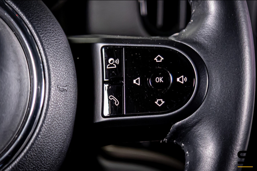 MINI Countryman 1.5 Cooper S E ALL4 Essential|Cam|Stoel