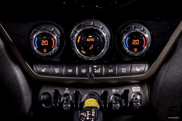 MINI Countryman 1.5 Cooper S E ALL4 Essential|Cam|Stoel