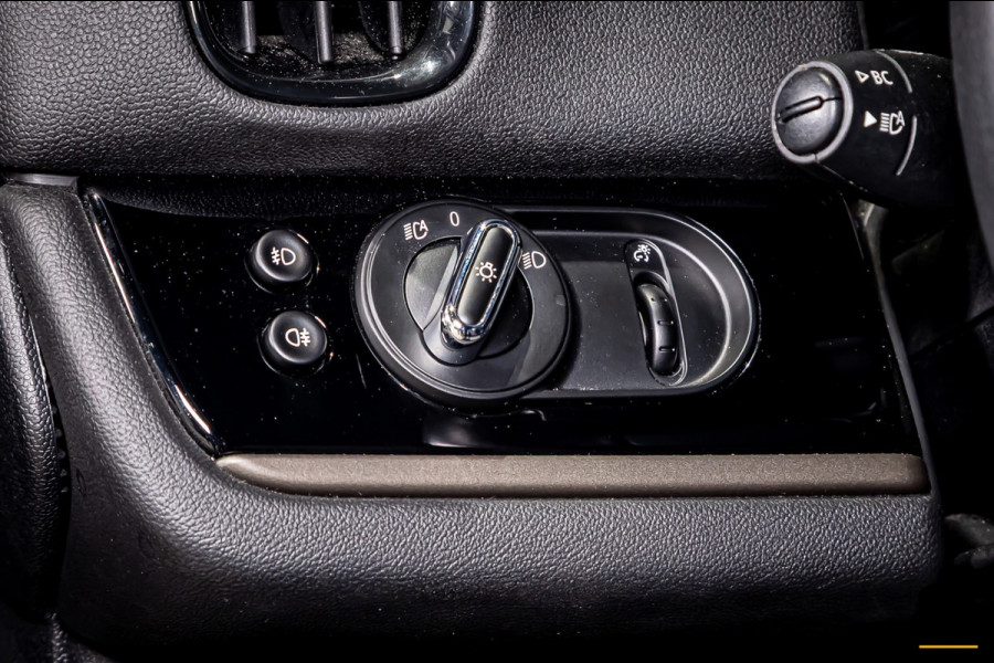 MINI Countryman 1.5 Cooper S E ALL4 Essential|Cam|Stoel