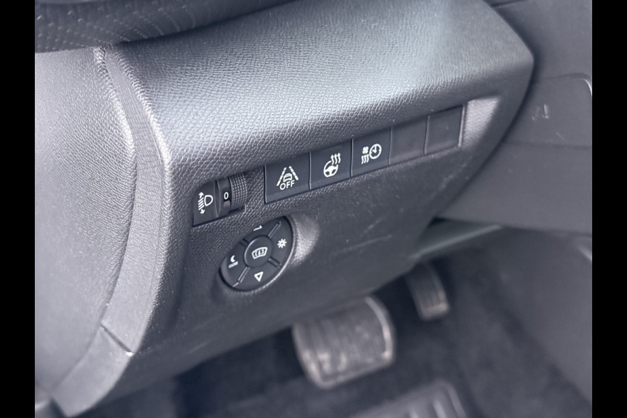 Citroën Ë-C4 Shine Pack Business 50kWh Warmtepomp Leder+Verwarmd Head-Up SOH 95% Adap.Cruise 3D-Navi 360°Camera Apple Carplay Android Auto Ec Stuurverwarming Keyless Lane Assist Privacy Glas Led Lmv DAB Regen-Lichtsensor 1e Eigenaar Origineel Nederlandse Auto