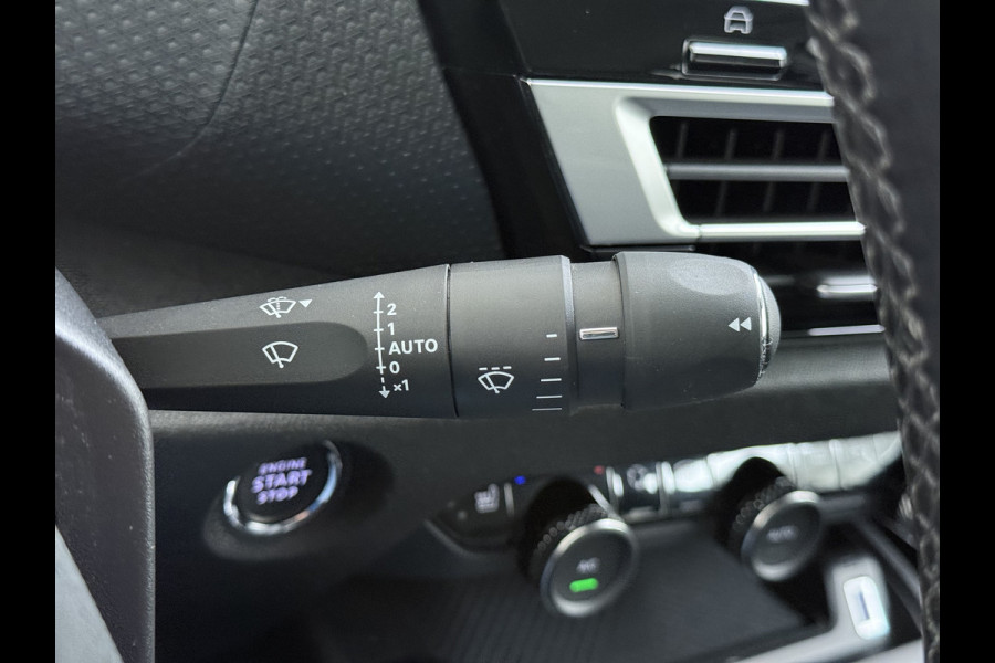 Citroën Ë-C4 Shine Pack Business 50kWh Warmtepomp Leder+Verwarmd Head-Up SOH 95% Adap.Cruise 3D-Navi 360°Camera Apple Carplay Android Auto Ec Stuurverwarming Keyless Lane Assist Privacy Glas Led Lmv DAB Regen-Lichtsensor 1e Eigenaar Origineel Nederlandse Auto