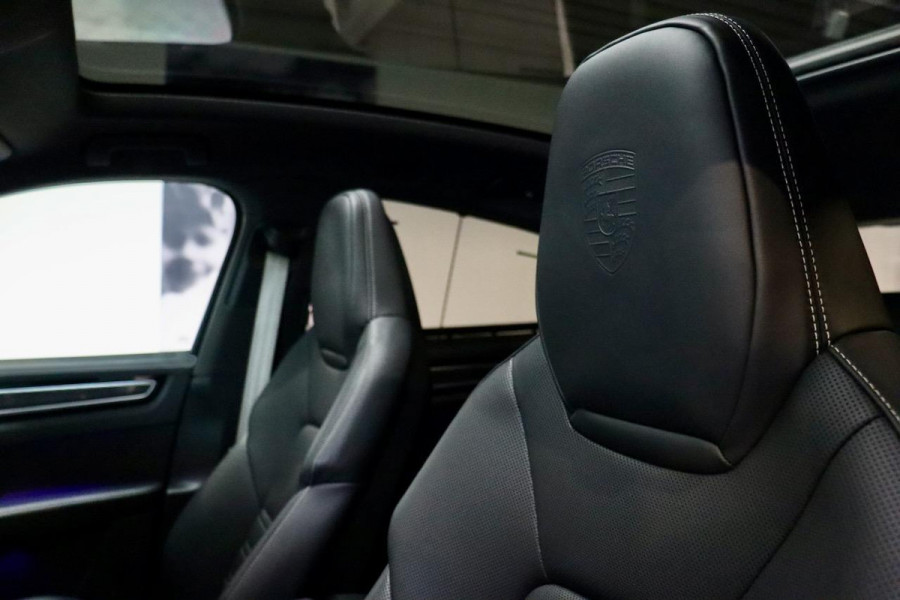 Porsche Cayenne Coupé 3.0 E-Hybrid 1e EIG|TechArt|PANO|VOL