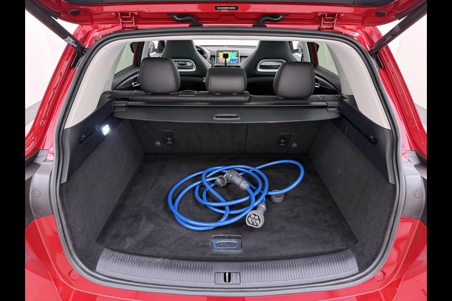MG EHS 1.5 TGDI Luxury VAN: 24.900,- VOOR: 21.877,- UW WKVOORDEEL: 3.023,- | PHEV | MEGA COMPLEET! | COMPLETE HISTORIE AANWEZIG | FABRIEKSGARANTIE T/M 011-2030 | 52km WLTP ELECTR RIJBEREIK, TOTAAL RIJBEREIK TOT 1.000km! |