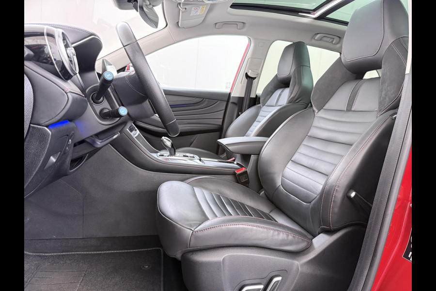 MG EHS 1.5 TGDI Luxury VAN: 24.900,- VOOR: 21.877,- UW WKVOORDEEL: 3.023,- | PHEV | MEGA COMPLEET! | COMPLETE HISTORIE AANWEZIG | FABRIEKSGARANTIE T/M 011-2030 | 52km WLTP ELECTR RIJBEREIK, TOTAAL RIJBEREIK TOT 1.000km! |