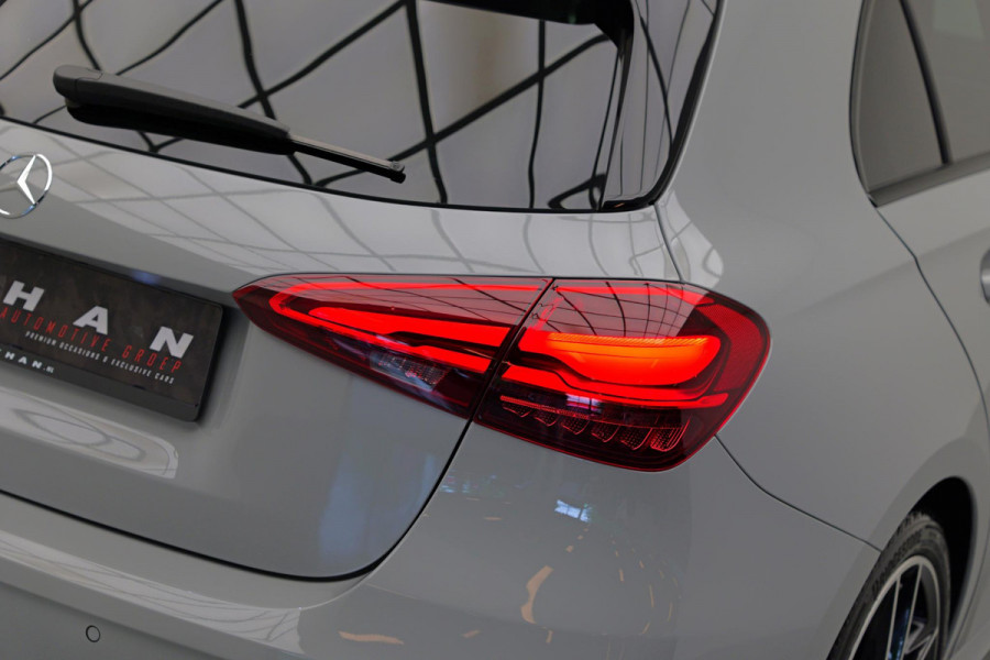 Mercedes-Benz A-Klasse 200 AMG Line |Pano|AlpineGrau|Ambient|
