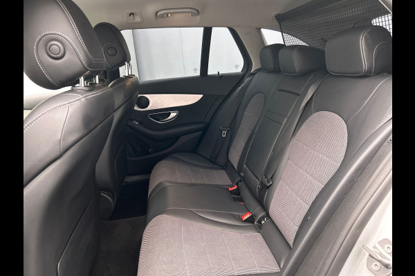 Mercedes-Benz C-Klasse Estate 200 Premium | Trekhaak | Stoelverwarming | Half/Leder |
