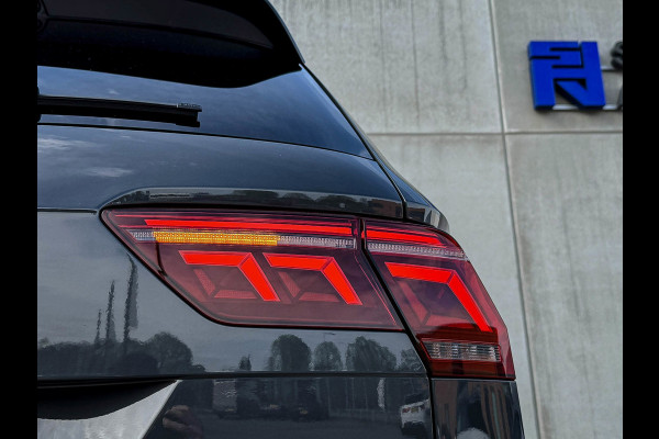 Volkswagen Tiguan 1.5TSI R-line Business+ 150pk DSG Automaat! Panoramadak|Virtual|IQ LED Plus|ACC|Lane+Side|Black Pack|20|Trekhaak