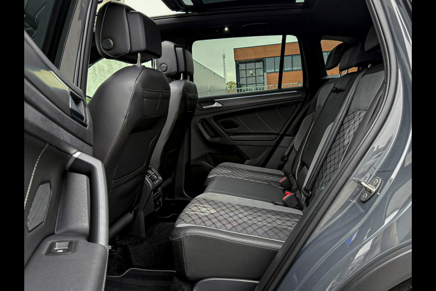 Volkswagen Tiguan 1.5TSI R-line Business+ 150pk DSG Automaat! Panoramadak|Virtual|IQ LED Plus|ACC|Lane+Side|Black Pack|20|Trekhaak