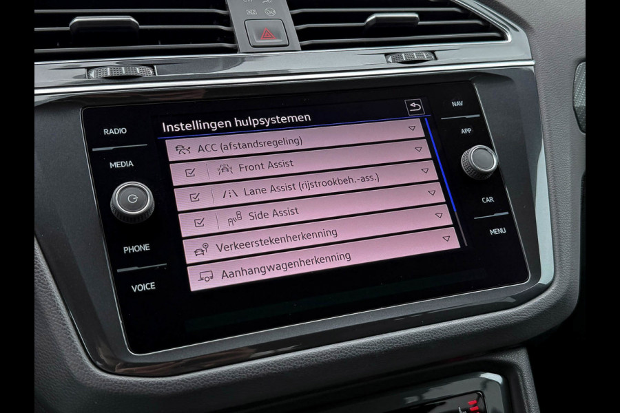Volkswagen Tiguan 1.5TSI R-line Business+ 150pk DSG Automaat! Panoramadak|Virtual|IQ LED Plus|ACC|Lane+Side|Black Pack|20|Trekhaak