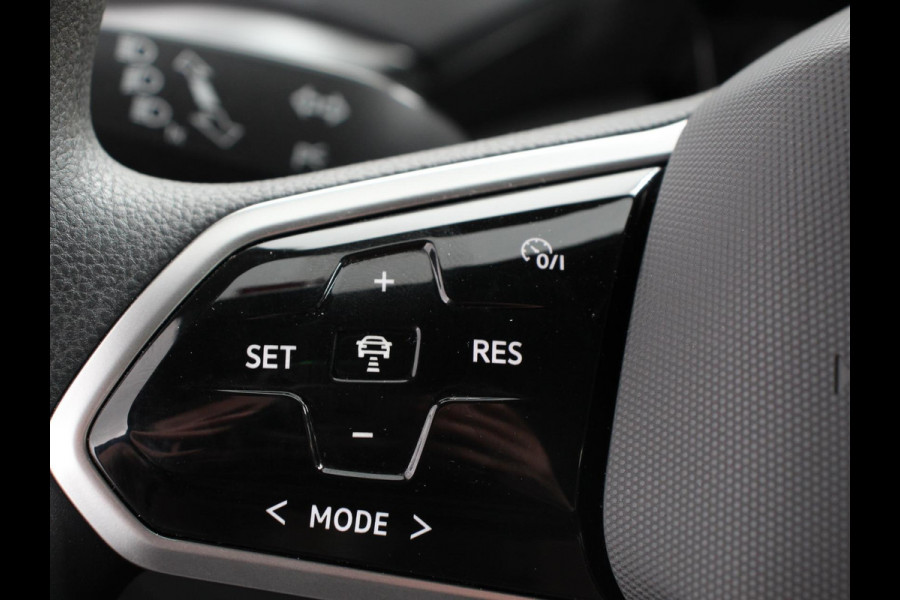 Volkswagen ID.5 Pro 77 kWh Navigatie Apple Carplay/Android Auto Climate control Wireless PDC VA+Camera Adaptive Cruise Control 19" Velgen Narvik Full LED
