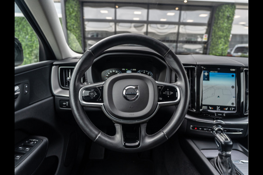 Volvo XC60 2.0 T5 Inscription | Leder | 20" LMV | Dealer Ond. |