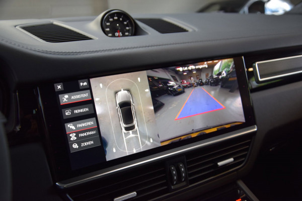Porsche Cayenne Coupé 4.0 GTS V8 Panoramadak|Soft-Close|Head-up|Night-vision|ACC|Dealer onderhouden|BTW