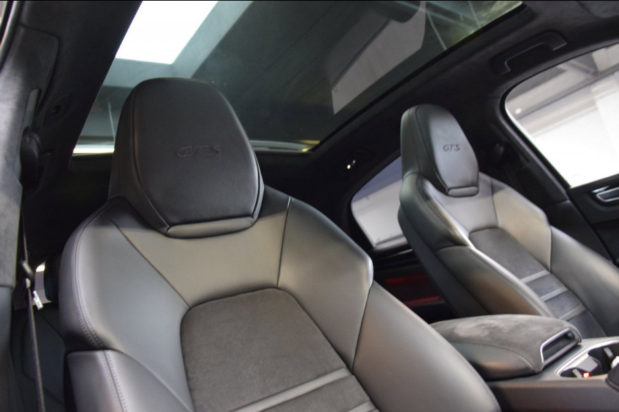 Porsche Cayenne Coupé 4.0 GTS V8 Panoramadak|Soft-Close|Head-up|Night-vision|ACC|Dealer onderhouden|BTW