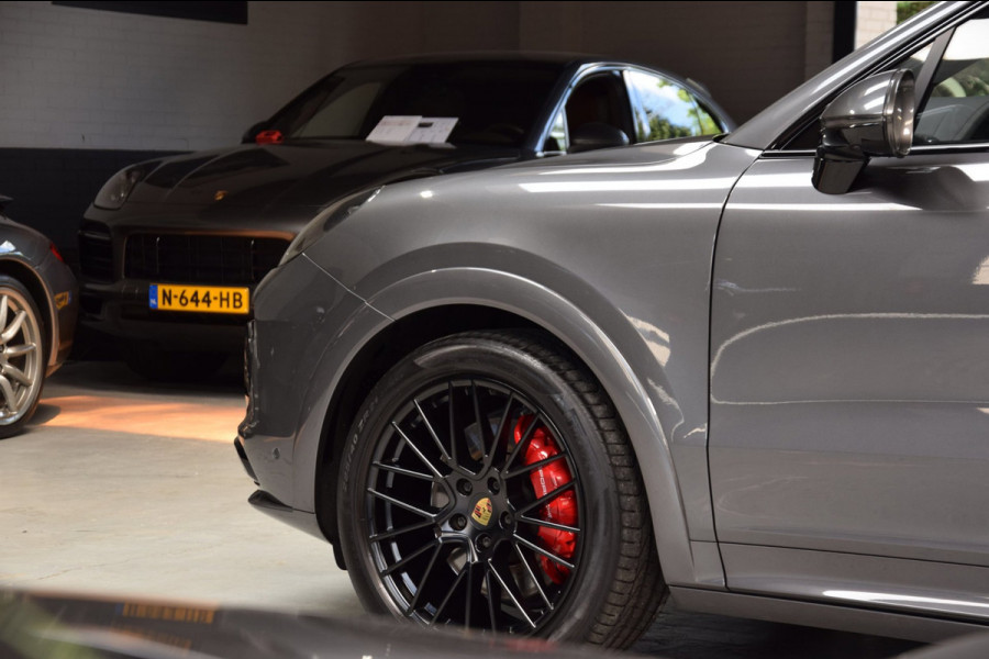Porsche Cayenne Coupé 4.0 GTS V8 Panoramadak|Soft-Close|Head-up|Night-vision|ACC|Dealer onderhouden|BTW