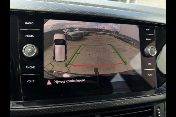 Volkswagen T-Cross 1.0 TSI Life | Trekhaak | Carplay | Camera | Adap. Cruise | PDC | Blind-Spot