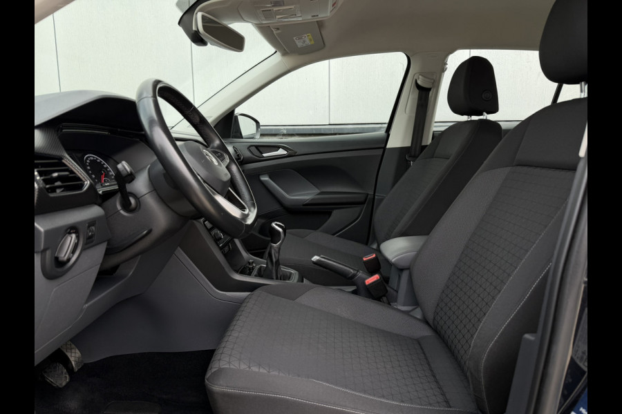 Volkswagen T-Cross 1.0 TSI Life | Trekhaak | Carplay | Camera | Adap. Cruise | PDC | Blind-Spot