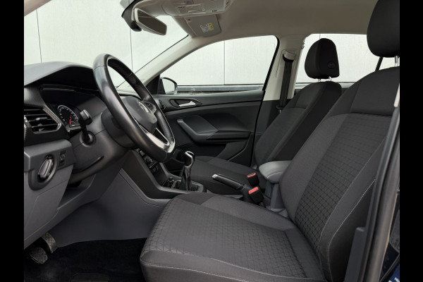 Volkswagen T-Cross 1.0 TSI Life | Trekhaak | Carplay | Camera | Adap. Cruise | PDC | Blind-Spot