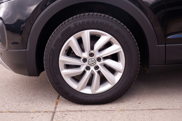 Volkswagen T-Cross 1.0 TSI Life | Trekhaak | Carplay | Camera | Adap. Cruise | PDC | Blind-Spot